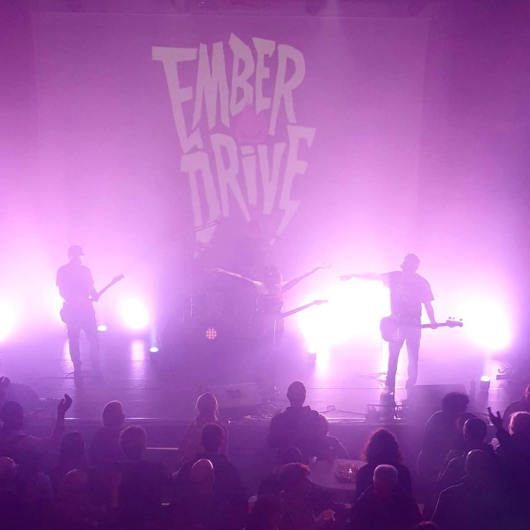 Ember Drive — instant capturé